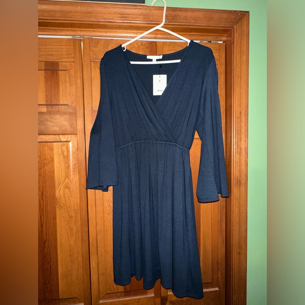 LG Bella Grey Navy Blue Dress with Sleeve Cutouts